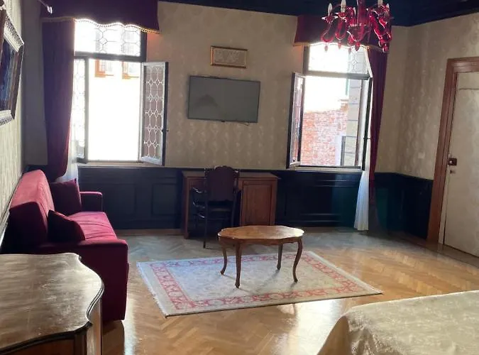 Palazzo Ducale Konukevi