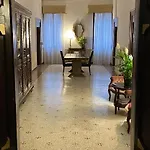 بيت ضيافة Palazzo Ducale البندقية